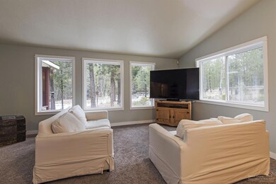 16881 Indio Rd, Bend, OR 97707 - photo 3