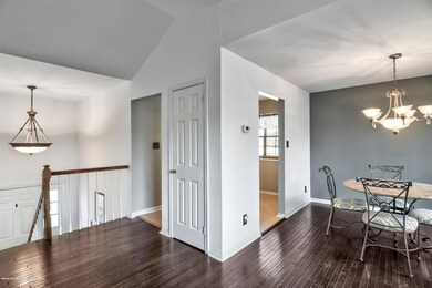 06-Living Room