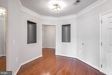 Dominion Heights unit 204, Arlington, VA 22207 - photo 7