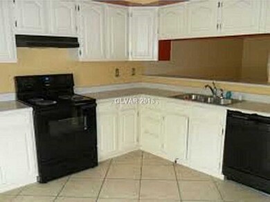 Property Photo. Kichen
