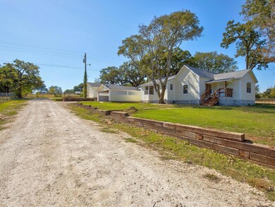 1037 County Road 909, Joshua, TX 76058 - photo 3