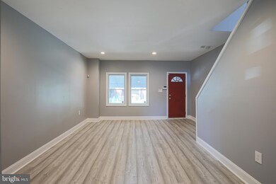 9 N Rosedale St, Baltimore, MD 21229 - photo 5