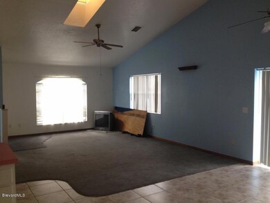 3550 Canton 4