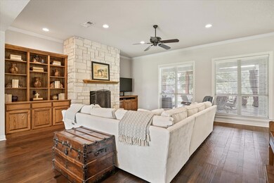 1814 Bentwater Pkwy, Granbury, TX 76049 - photo 5