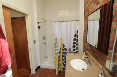 866 S 3rd St unit B, Columbus, OH 43206 - photo 7