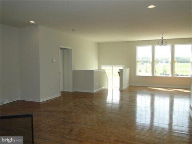 275 Stonebridge Dr unit LIVG B, Felton, DE 19943 - photo 2