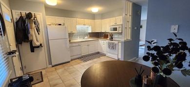 3217 Cherry Ln N, Fargo, ND 58102 - photo 5