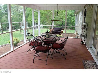 4577 Nc Highway 134 unit B, Asheboro, NC 27205 - photo 6