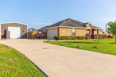 11207 Emily Ruth Dr, Needville, TX 77461 - photo 4