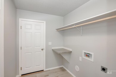 18350 N Fire Ice Ave, Nampa, ID 83687 - photo 6