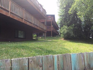 111-122063-Front Lawn