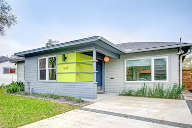 1647 Viking Dr, Houston, TX 77018 - photo 3