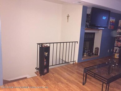 18 Abingdon Ave unit A, Staten Island, NY 10308 - photo 2
