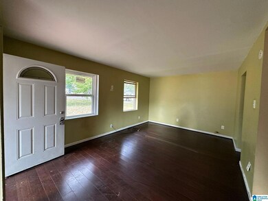 1721 Collier Dr, Birmingham, AL 35228 - photo 2
