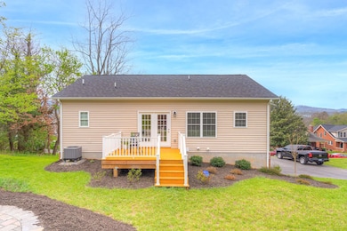 20 7th St NW, Pulaski, VA 24301 - photo 3