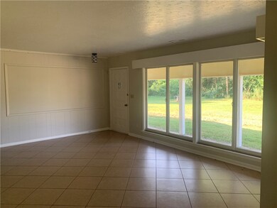 711 W Lilac St, Rogers, AR 72756 - photo 5