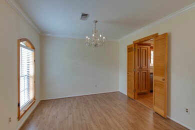 14130 Saint Marys Ln, Houston, TX 77079 - photo 4