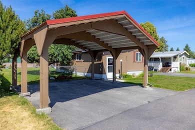 110 E Evergreen Dr unit 60, Kalispell, MT 59901 - photo 2