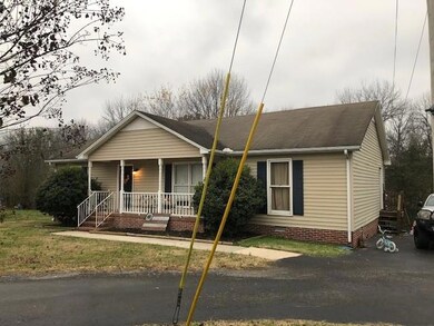 306 Southview Dr, Shelbyville, TN 37160 - photo 3