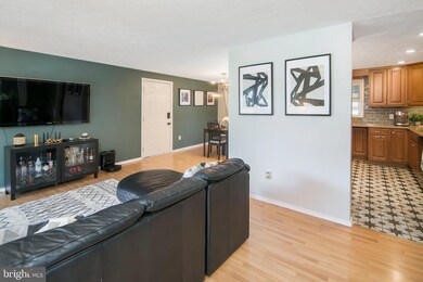 6696 Drowsy Day, Columbia, MD 21045 - photo 4