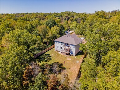 77 Wandsworth Dr, Bella Vista, AR 72715 - photo 4