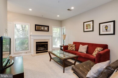 4656 Lambert Dr unit 1, Alexandria, VA 22311 - photo 5