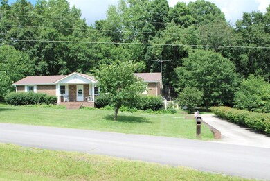 244 Belmar Cir, Manchester, TN 37355 - photo 2
