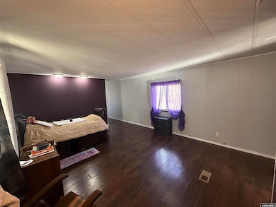 910 Gannett #127 Dr, Rock Springs, WY 82901 - photo 6