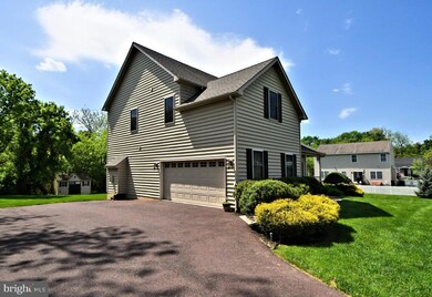 2866 1st St, Norristown, PA 19403 - photo 3