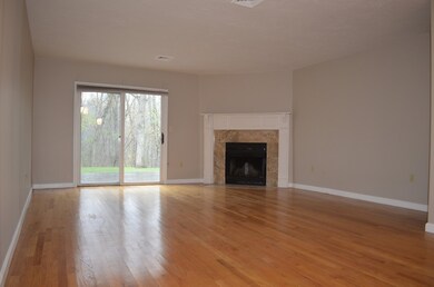 1409 Lagrange St unit 1409, Chestnut Hill, MA 02467 - photo 6
