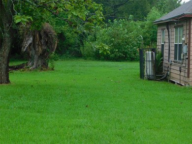 4714 Orange Grove Dr, Houston, TX 77039 - photo 4