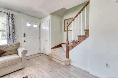 5 Saint Marc Cir unit H, South Windsor, CT 06074 - photo 4