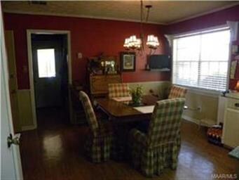 Spacious Eat-in Kitchen
