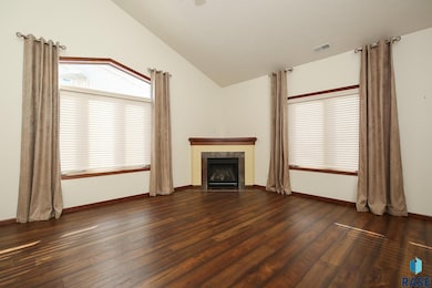8103 S Brenda Place, Sioux Falls, SD 57108 - photo 5