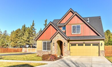 20564 Jacklight Ln, Bend, OR 97702 - photo 2