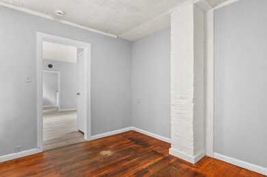 132 Bartlett St unit 132, Lowell, MA 01852 - photo 4