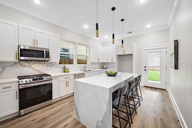 7412 Cora St, Houston, TX 77088 - photo 7