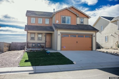 935 Flicker St, Douglas, WY 82633 - photo 2