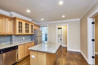319 River St unit 319, Cambridge, MA 02139 - photo 2