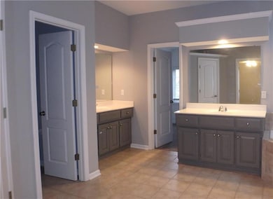 14064 W 147th St, Olathe, KS 66062 - photo 6