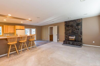 43 SE Craven Rd, Bend, OR 97702 - photo 3