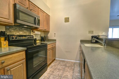 12907 Lee Jackson Memorial Hwy unit 7C, Fairfax, VA 22033 - photo 6