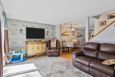 21 Bluffs Dr, Concord, NH 03303 - photo 2