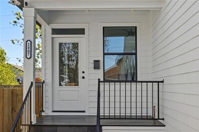 Front Exterior/Rear Unit