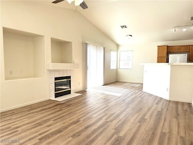 7578 Costanoa St, Las Vegas, NV 89123 - photo 2