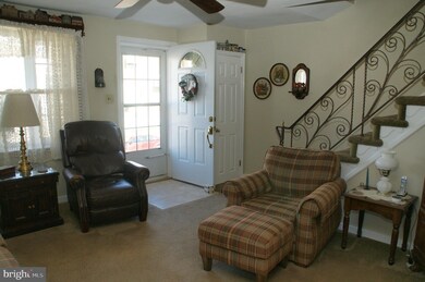 4300 Marple St, Philadelphia, PA 19136 - photo 6