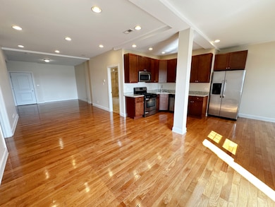 3705 N Kedzie Ave unit 405, Chicago, IL 60618 - photo 5