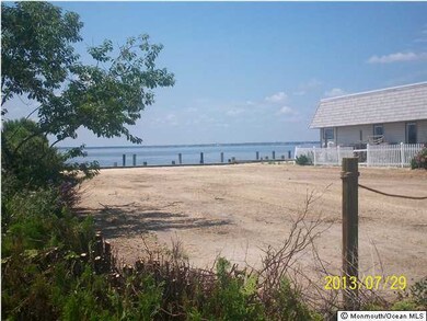 345 W Bayview Dr, Lavallette, NJ 08735 - photo 2