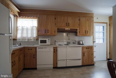 18909 Preston Rd, Hagerstown, MD 21742 - photo 7