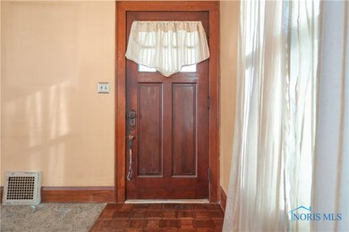 1824 Brussels St, Toledo, OH 43613 - photo 6
